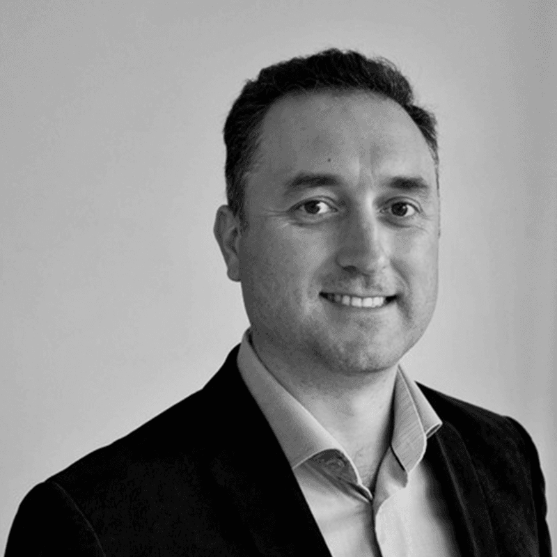 Photograph of Mario Torres